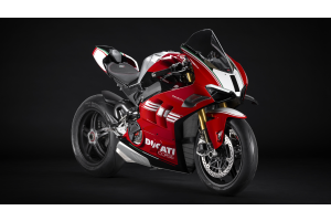 Reviving the Legend: Ducati's 30th Anniversary Tribute - The Panigale V4 SP2